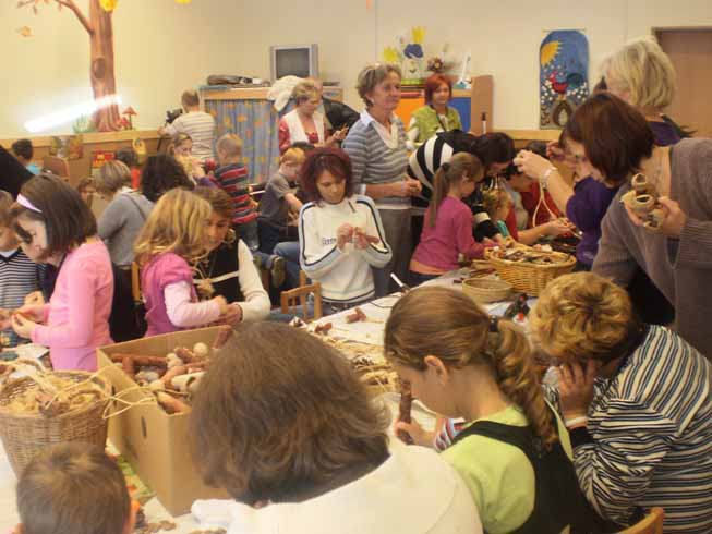 Kézműves_foglalkozás